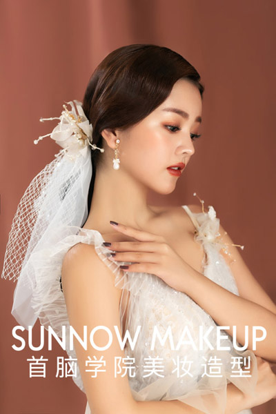 30歲還能學(xué)習(xí)化妝嗎？到哪里學(xué)習(xí)合適？