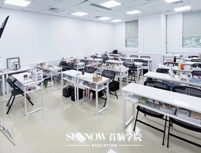 首腦培訓(xùn)學(xué)校