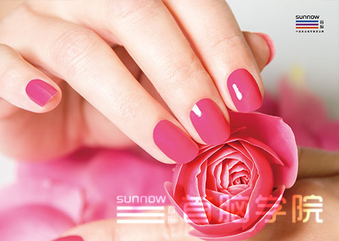 學(xué)美甲去學(xué)校還是門店哪個好