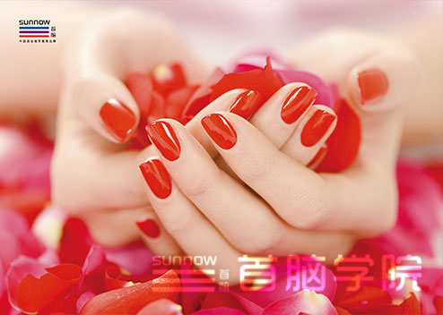 學(xué)美甲去學(xué)校還是門店哪個好